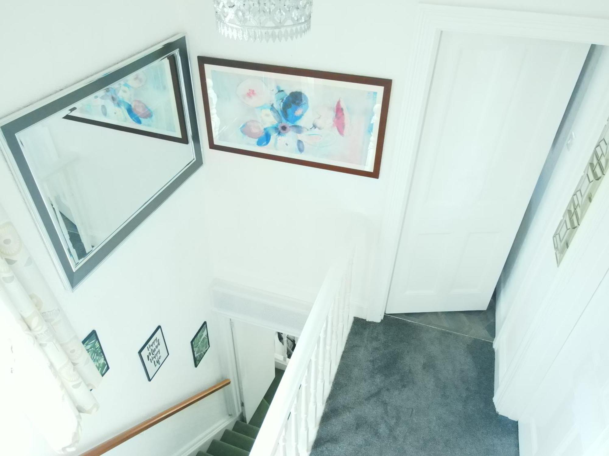 Service Accommodation 2 Bed Room Apartment In Newport South Wales Near Celtic Manor Icc Wales Exterior foto