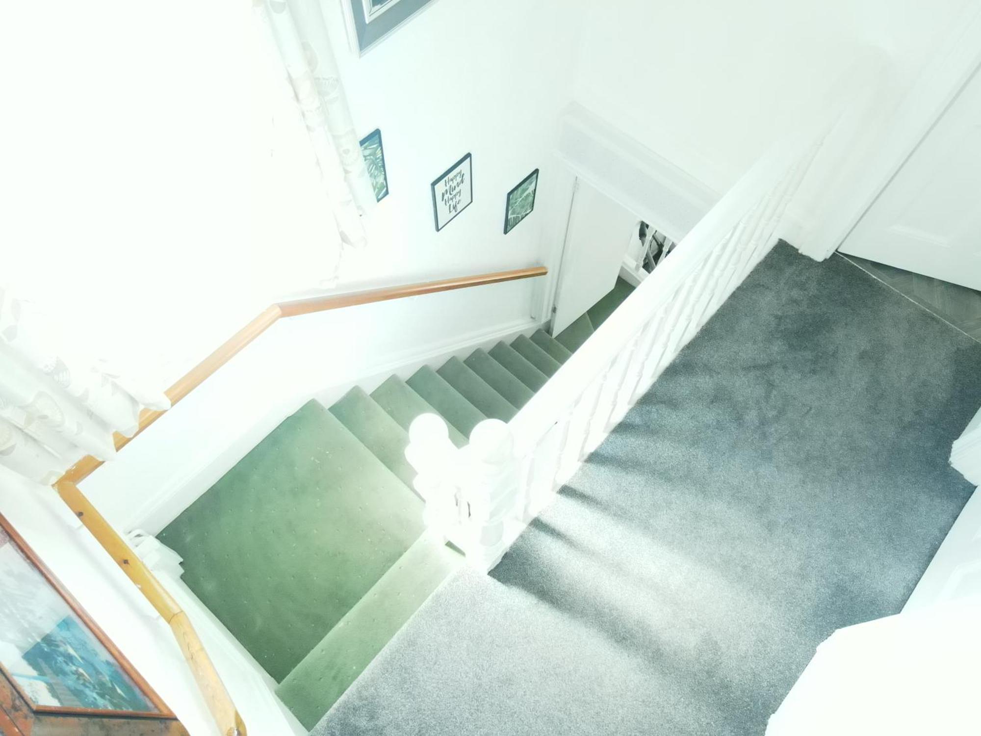Service Accommodation 2 Bed Room Apartment In Newport South Wales Near Celtic Manor Icc Wales Exterior foto